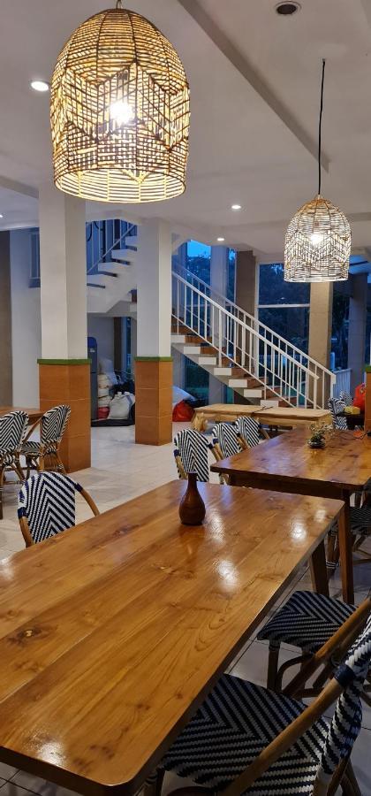 Villa Aurora Cisarua Buitenkant foto